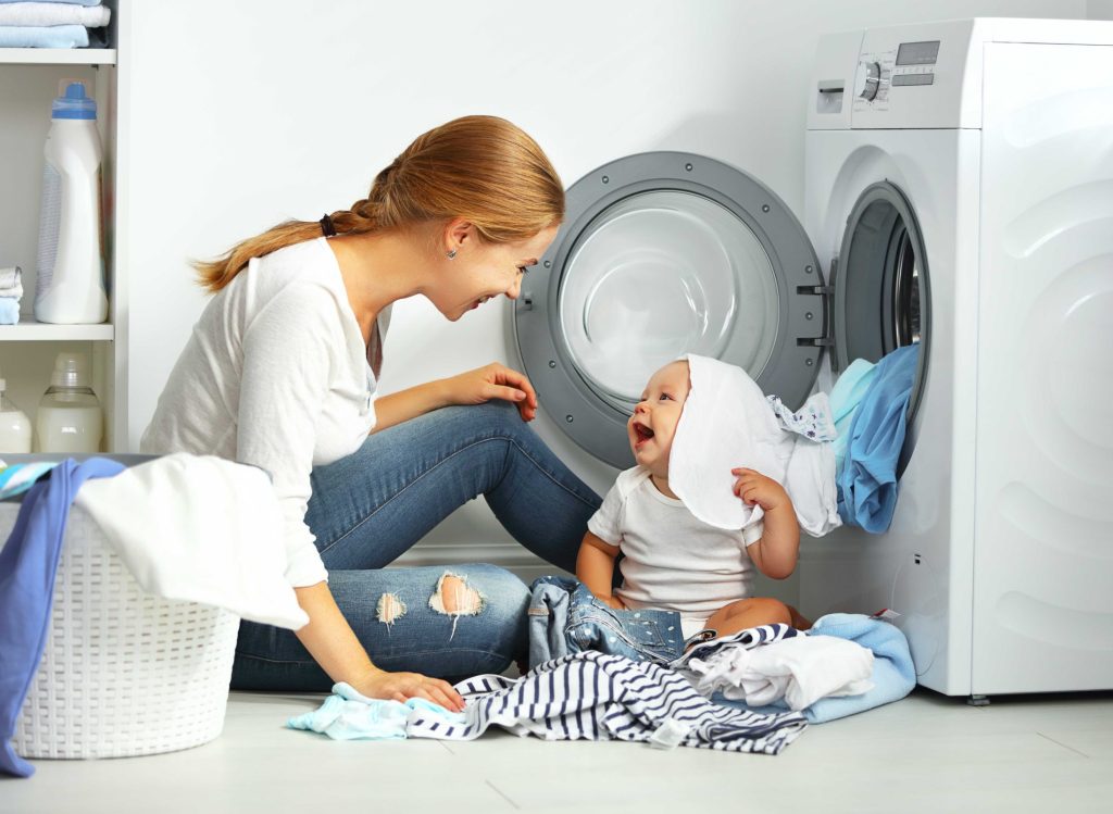 راهنمای جامع و اصولی شستشوی لباس نوزاد